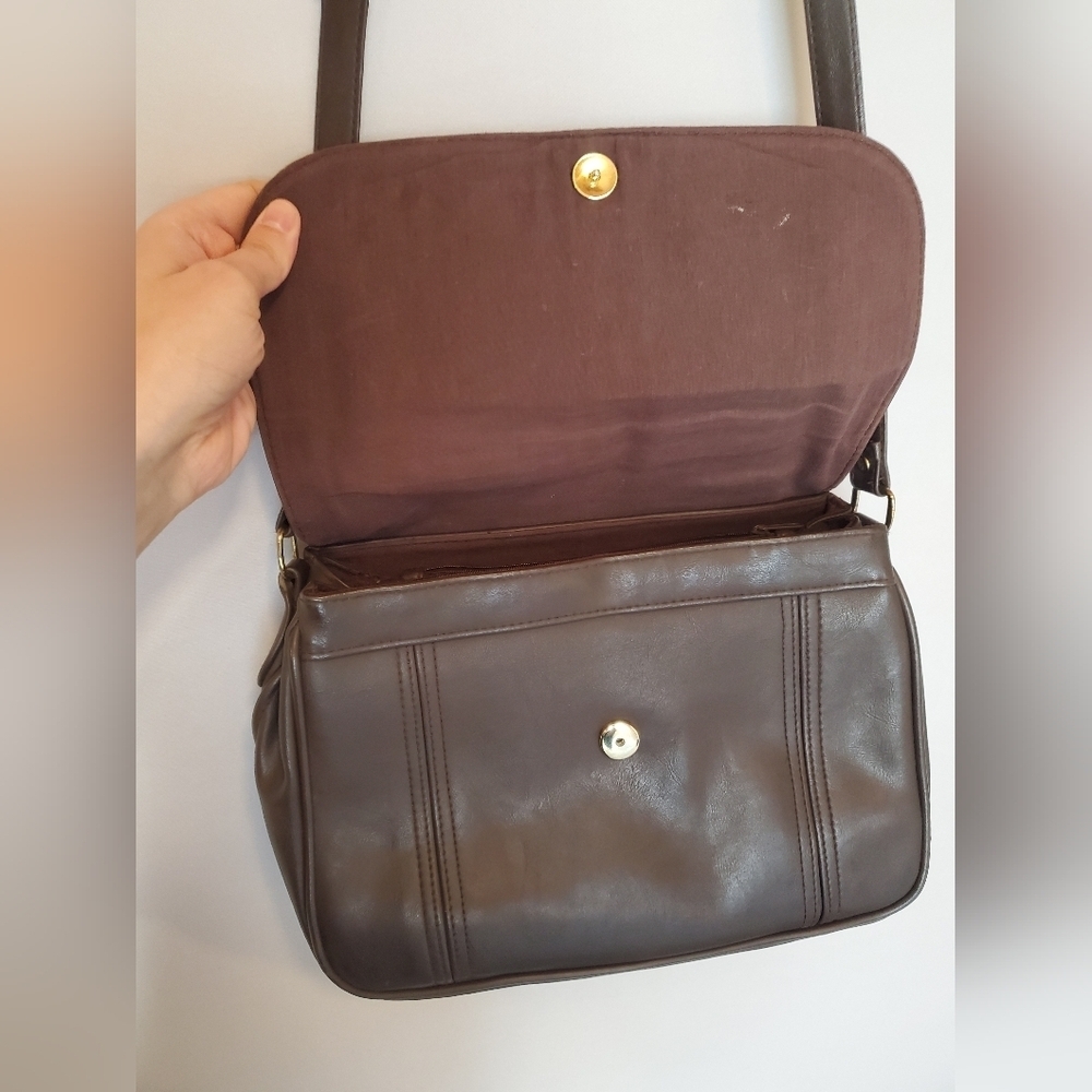 J.G. Hook Vintage Brown Crossbody Bag - Picture 5 of 14